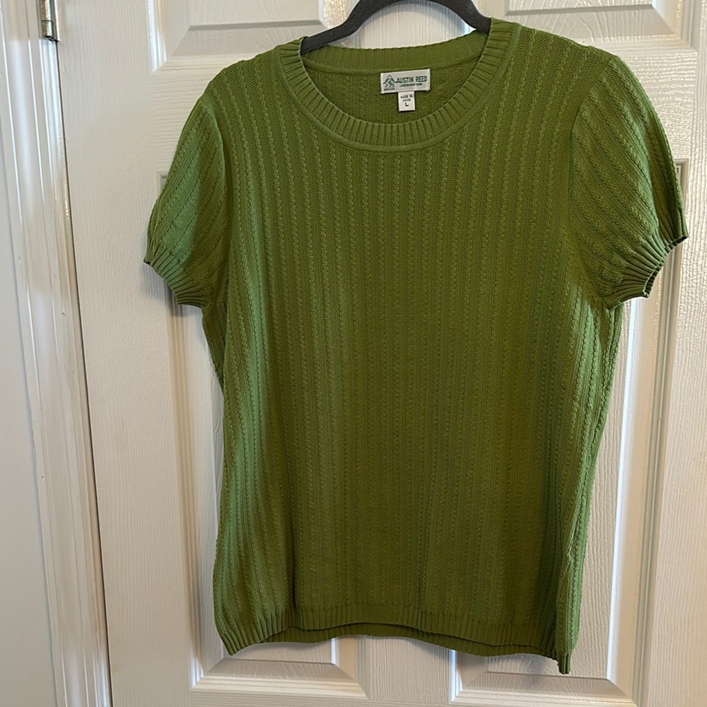 Austin Reed Sz L S/S Sweater 19-22”PTP, 25”L